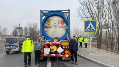 【快讯】银川查获一危化品车未按规定线路行驶记6分；